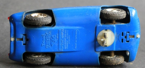 Scalextric Porsche 550 Spyder 1955 Racingcourse Model with engine (7297)
